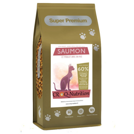 Croquettes super premium pour chat adulte au poulet et saumon frais